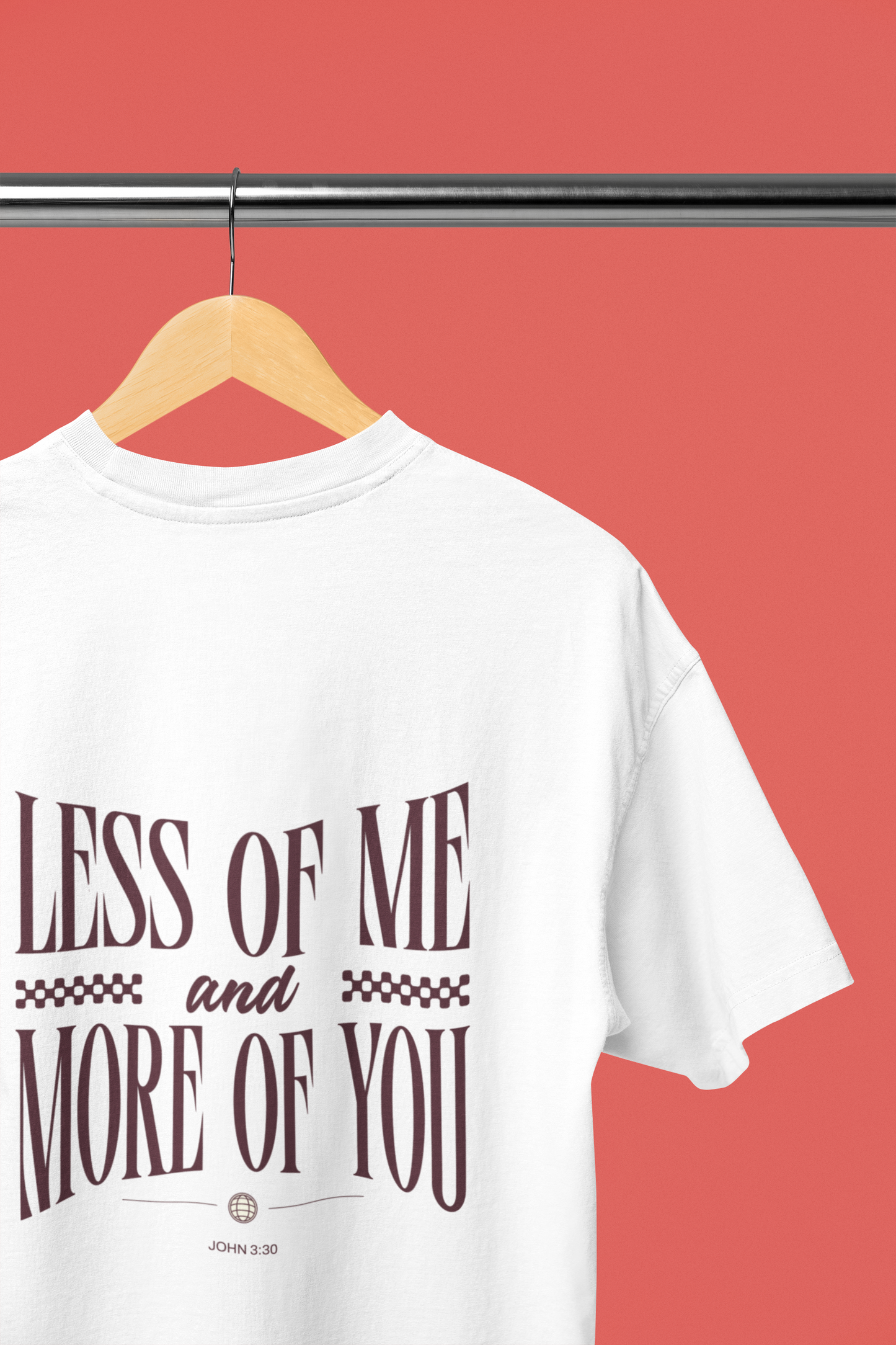 Less of me - Oversized Tshirt